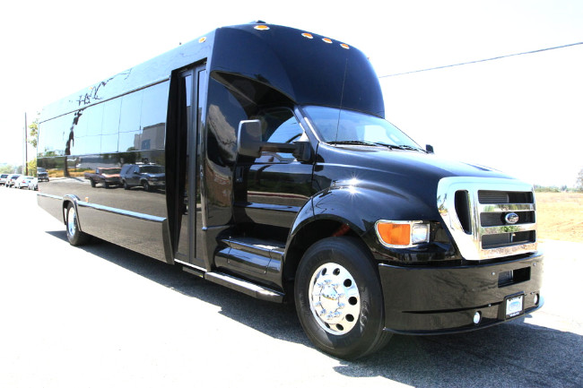 Coral Springs 30 Passenger Party Bus 